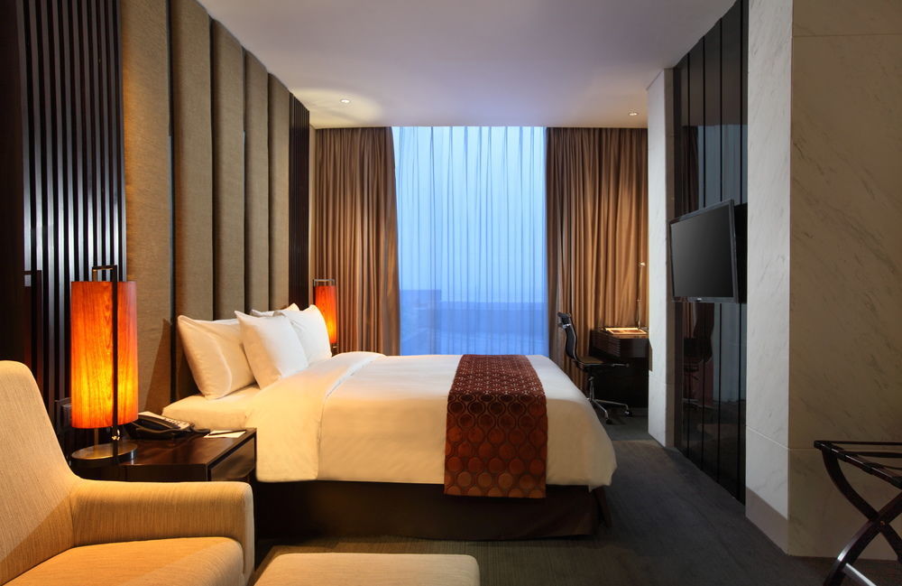 Po Hotel Semarang Extérieur photo